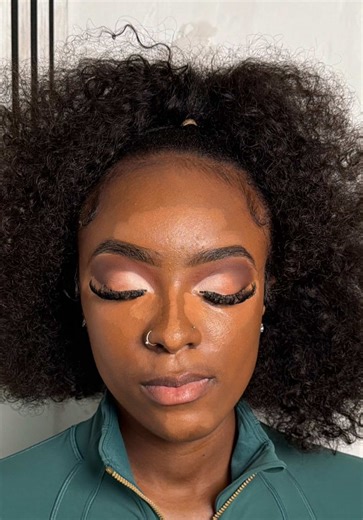 UK Makeup Artist & Prom Looks