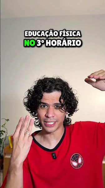Qual o melhor dia da semana na escola? 🤔