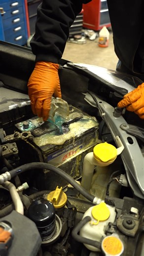 In this final part of the 30,000-mile service on a 2015 Subaru...