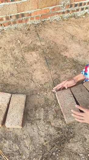 With the help of a rope, a perfect circular pattern can be constructed.