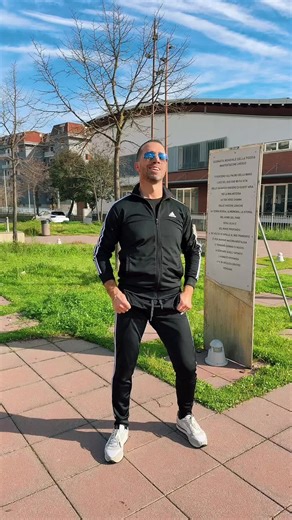 Exploring Sea Shanty Country Music Trends