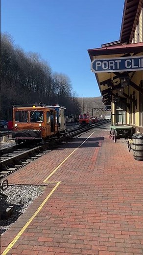 Reading and Northern Hi-Rail Truck leads NARCOA Speeders into Port Clinton