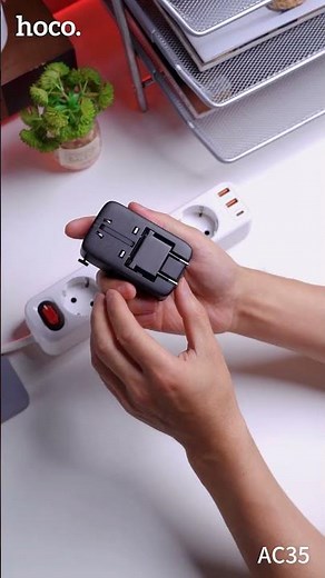 HOCO AC35 Pocket-Size Universal Travel Adapter | 2 USB-C + USB-A