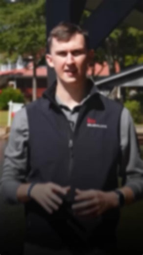 5 things you probably didn’t know about Lake Sinclair 👇 1️⃣ Lake Sinclair isn’t a natural lake. It was created in the 1950s when the Oconee River was dammed to generate power. 2️⃣ The name “Lake Sinclair” comes from… Sinclair. Specifically, Sinclair Oil—who partnered with Georgia Power during early development. 3️⃣ The clearest water is usually closest to the dam. That’s the south end of the lake. It’s the deepest water, so you see less sediment. All the water is clean—but that’s where it looks