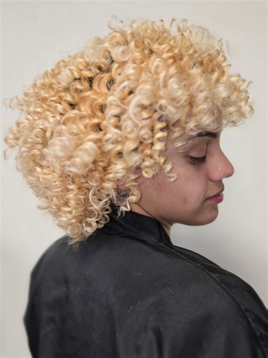 Transformación del Cabello con Flexi Rods en Santa Beauty Studio