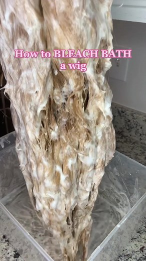 How to Do a Bleach Bath for Wig Tutorial