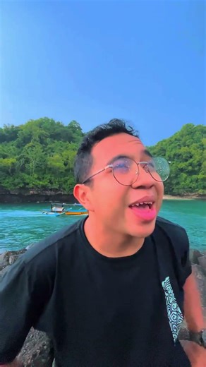 Pesona Pantai Sadeng 🌊#yogyakarta #pantai #pantaisadeng #pantaisadenggunungkidul