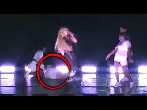 Iggy Azalea Continued Performing After Dancer Collapsed