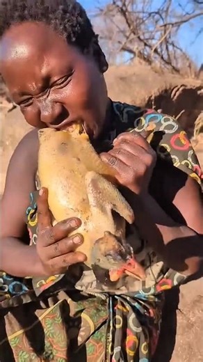 Village Life 🍃🔥 Survival Food 🥩 #villagelife #humanity #viralvideo #TraditionalLiving