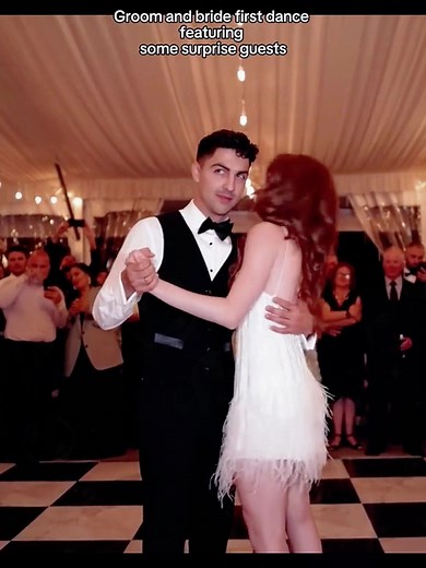 Memorable Wedding First Dance Moments