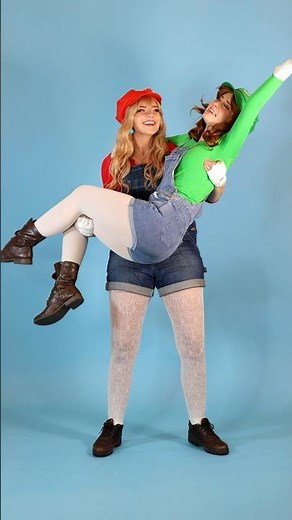 Twin… Where have you been? - Peach and Daisy cosplay with ‪@halcybella‬ 👑✨