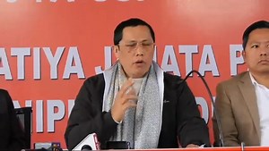 Manipur kansi hairadi CM Biren amadi magi left hand right hand da leiriba Minister loisinba darkar lei haina #Manipur News Group 2024 kouba facebook page amada post thagatlakhibaga mari leinana police na phakhiba meeoi khara Court na bail da thadorakpada Congress party na taramna okhibagi thouwong adu BJP Manipur Pradesh na akanba mawongda condemn tou-i haina BJP Manipur Pradesh ki General Secretary P Premananda Meitei na phongdorakli. ITU News | Imphal Today Update