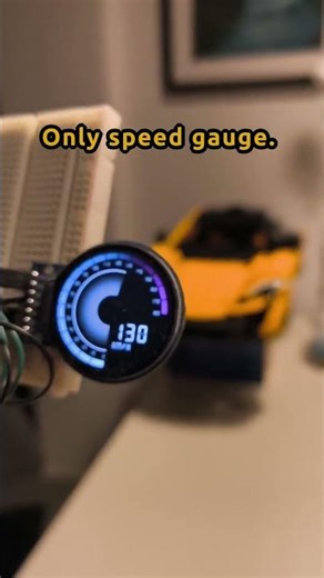 This tiny screen shows your car speed!