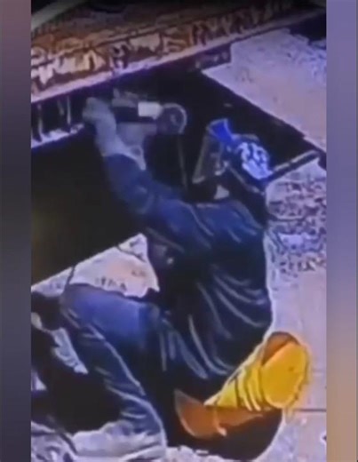 Importance of Face shield & Hand grip in grinding