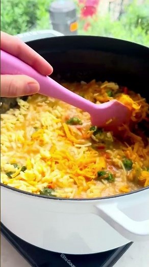 Healthy Broccoli Cheddar Soup