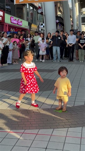 소민이가 아가에게 터치챌린지를 한다면?😍 #춤추는곰돌 #춤추는곰돌의랜덤댄스 #AFSTARZ #MUSIC #DANCE #KPOP #댄스 #touch #challenge #귀여움주의