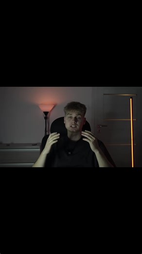 Napisz do mnie „SYSTEM”, jeśli chcesz to ogarnąć raz a dobrze. Dlaczego większość właścicieli agencji wciąż mierzy się z tym samym problemem? Klient płaci 5 / 10 / 15 tys. za usługę… Mijają dwa tygodnie i nie ma pojęcia, co się dzieje z jego projektem. I właśnie wtedy zaczyna się lawina: maile, telefony, wiadomości w stylu „na jakim etapie jesteśmy?” „czy mam coś jeszcze podesłać?” A kiedy Ty w końcu zaglądasz do środka… taski są porozrzucane, ktoś coś robi, ktoś na coś czeka, ale nikt nie widzi