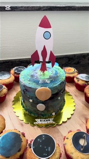 A Cake That’s Out of This World! 🚀