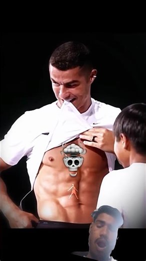 Ronaldo Reveals His Crazy Abs and Stuns the World 💪😳