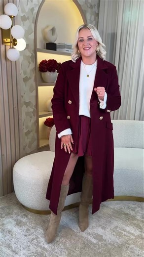 Burgundy Is BACK… The perfect coat in burgundy! 💋 You ladies loved it so much last year, we just had to bring it back, BUT even better this time! The ultimate statement piece to elevate any look. Shop Pieces👉🏼 https://walkinwardrobeonline.com/collections/introducing-the-love-laura-wool-coats Love Laura Xo | The Walk In Wardrobe Online