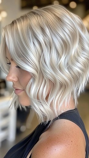 🌊 30 Stunning Wavy Bob Hairstyles That Are Simple to Style 💇‍♀️✨ Effortless waves meet chic bob cuts—perfect for a relaxed yet polished look every day! 💛 #WavyBob #BobHairstyles #ChicBob #WavyHairInspo #BobCut #ShortHairTrend #EffortlessStyle #HairInspo #BobStyle #HairstyleTrends | Ali's Chic Picks