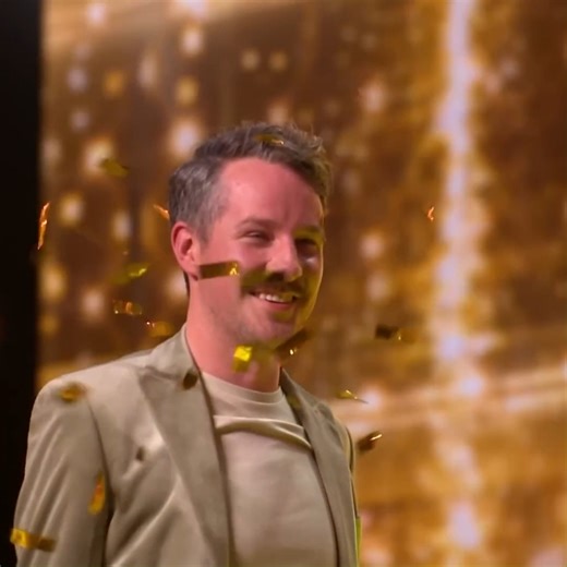 Audience member Max Fox’s SPONTANEOUS audition gets him a GOLDEN BUZZER! | Auditions | BGT 2025 | YugantarPravah.Com