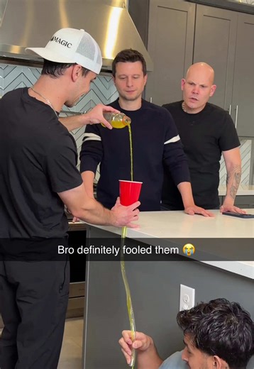 Funny Magic Pranks @Mat Franco @The Magic Crasher @rodrigonavarromagic #magic #trending #viral #trick