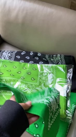 Bandana Curtain Tutorial for Bedroom Decor