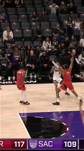 35K views · 2.6K reactions | dylan caught a body 勞掠 | Auburn Men's Basketball | Facebook