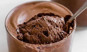 2 Girls 1 Cup: revisiting the internet's messiest landmark