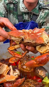 ASMR Eating show Seafood boil #sea #seafood #seafoodboil #ftb #fyp #eating #eatingshow #food #asmr #foodie #cooking #facebookreels #viralreels #shorts | Crystal Harmon