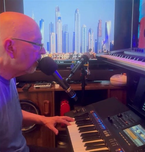 #Shorts,#Room at the top,#music,#Tom Petty,#cover,#Keyboard