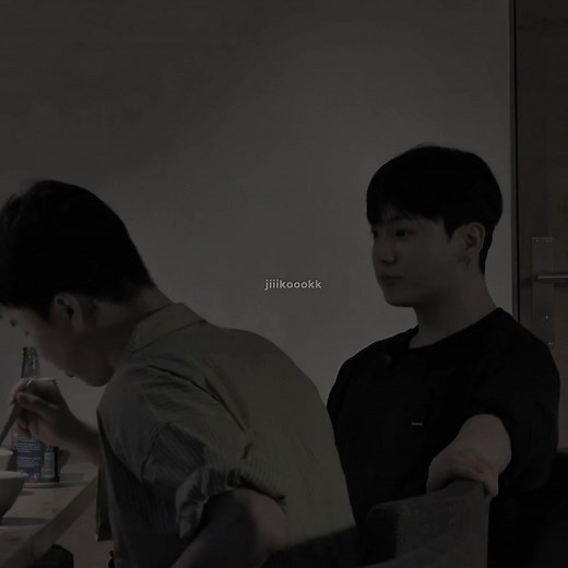 最新的Jikook习惯和甜蜜瞬间