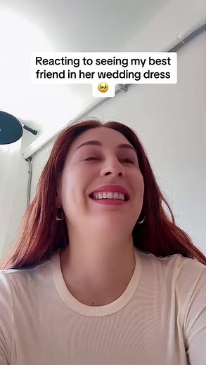 633K views · 15K reactions | Didn't wear eye makeup because I knew I’d get emotional at her wedding dress fitting 梁 #charlottedobre #friendshipgoals #bestfriend #wedding #weddingdress #emotional | Charlotte Dobre | Facebook