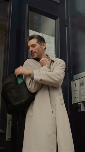 These Are The Best Umbrellas To Travel With