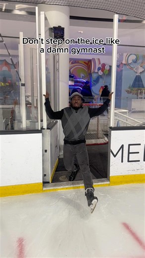 Learn to ice skate in 1 minute if you’re a beginner #iceskating #skating #skate #hockey #ice