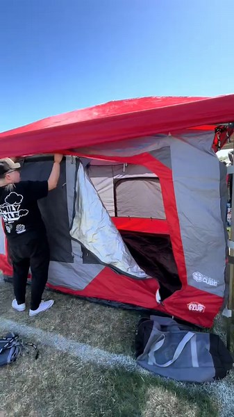 Marjie Panda (@thepandabandit) - E-Z Up Camping Cube: Easy Tent Setup for Coachella