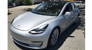 Tesla Expands Credit Lines As Model 3 Launch Approaches | Carscoops