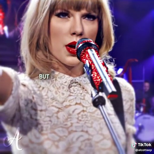 BRING BACK THE RED TOUR #taylorswift #taylorswiftedit #alcottaep #TS4 #Red red music video red taylor swift red tour red tour edit red edit taylor swift red tour taylor swift edit