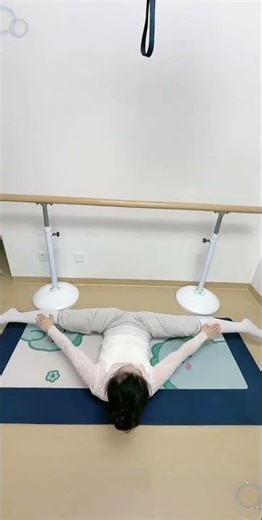 Yoga Soft Opening: Beginner's Guide to Flexibility Training