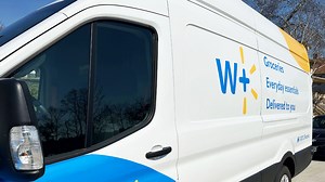 Walmart  member blasts service after receiving 'moldy' food