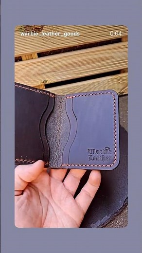 Handmade Slim Minimalist Leather Bifold Wallet | Small Wallet for Everyday Use
