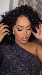 Tutorial de kel makeup de onti Sima nhos pedim meninas. Nhos salva pa nhos podi fazel pa fim de ano. @belianamakeup_pro #makeup #tutorialmakeup #viral #explorar | Beliana Evy Queijas