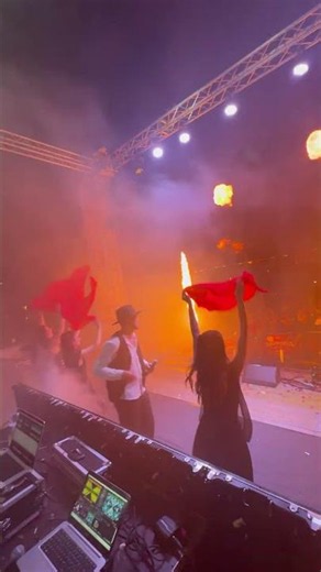 TARANTELLA DISCO FOLK - CONCERTO A TROPEA (VV) - 2026 #tarantelladiscofolk #tropea #neiperte