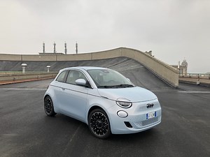 Essai vidéo - Fiat 500 électrique (2020) : la 500 la plus aboutie