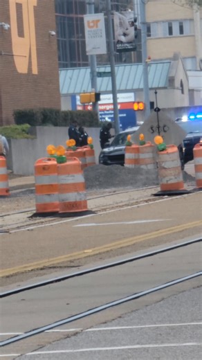 Thats not directions he's writing! Police downtown Memphis giving out your own personalized autographed ticket ✍️ missing time off work just to go to court is tragic 😕 | Robert Jones
