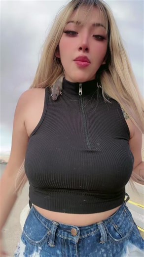 Ratitas Bailando Cumbia: Celebrando la Cultura Boliviana