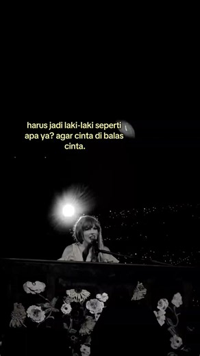 #taylorswift