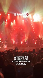 Os D.A.M.A. levaram uma multidão à freguesia de Arentim, em Braga, na ocasião das festas do Divino Salvador. As festividades prosseguem este domingo com a majestosa procissão às 17:30 e com a atuação de Carlos Pires às 22:00. 🎥📝 Sandra Catarina Antunes / Braga TV | Braga TV