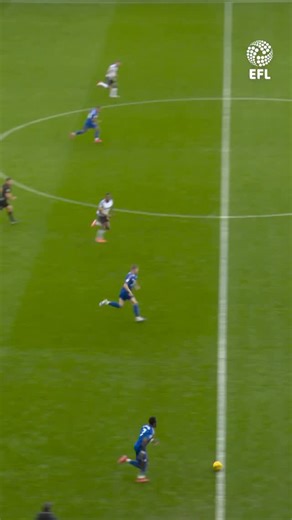 Three first-half goals, three BIG points for @lcfc! 🦊 #EFL #SkyBetChampionship | EFL